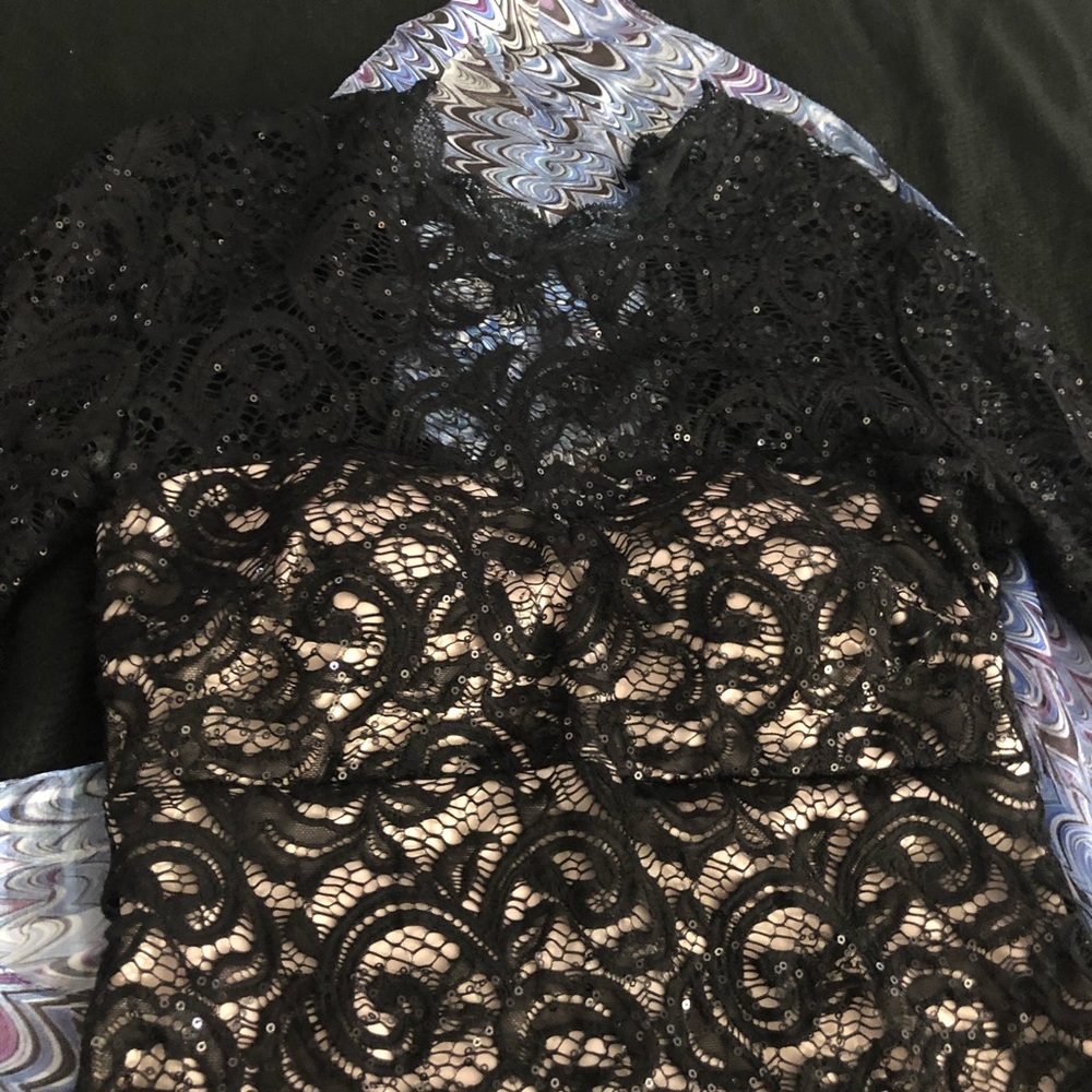 Dress - Picture 2 of 6
